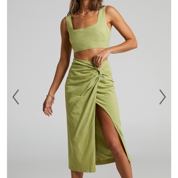 Showpo. | Dresses | Showpo Gibson Two Piece Set Crop Top And Knot Front ...